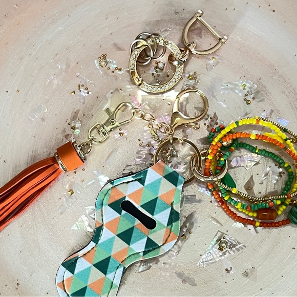 Geometric Bracelet Keychain - Picture 8 of 14